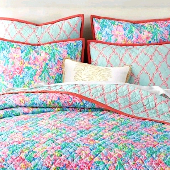 Lilly Pulitzer Bedding Lilly Pulitzer For Pottery Barn Reversible